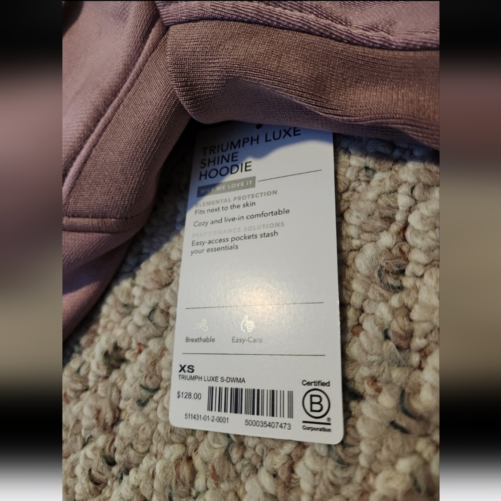 NWT Athleta Triumph Luxe Shine Hoodie - Picture 9 of 9